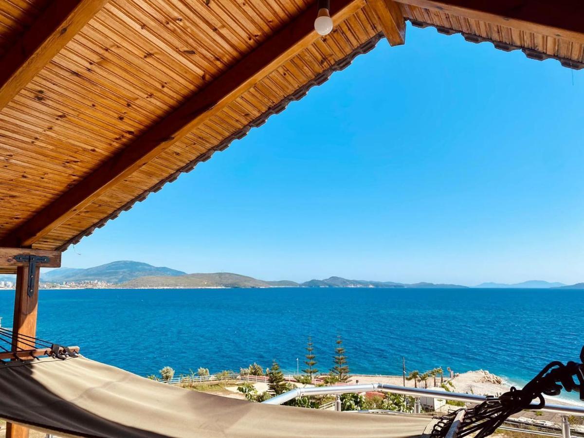 Wild Villa Apartments Sarande Bagian luar foto