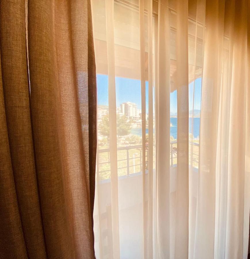 Wild Villa Apartments Sarande Bagian luar foto